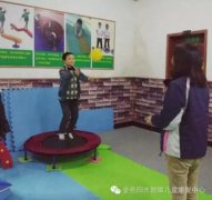 �ڸ�ͳѵ���з�չ���ӵ���������